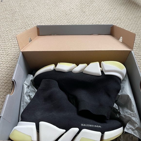 Men’s Balenciaga Speed 2.0 - Picture 2 of 11